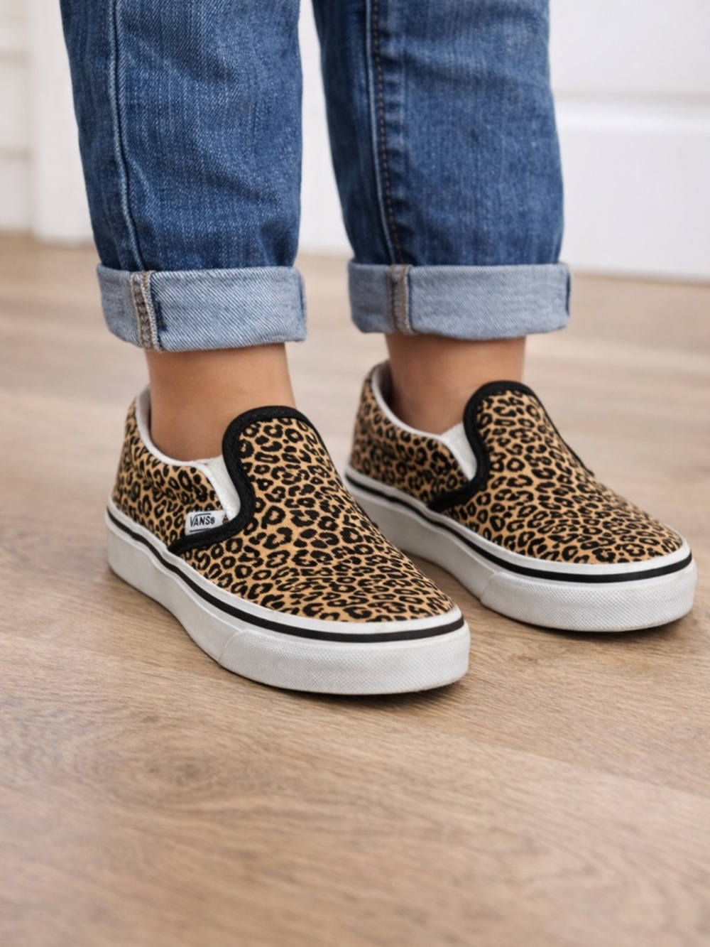 VANS cheetah sneakers pull on slip on animal print size 3‎ kids